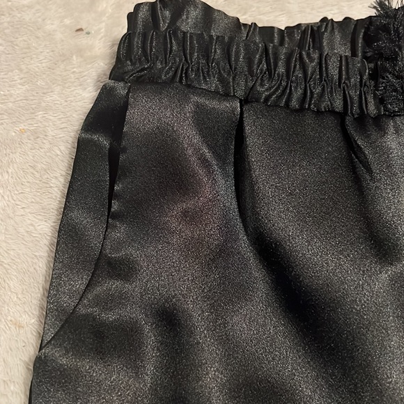 She said joggers - Picture 12 of 15